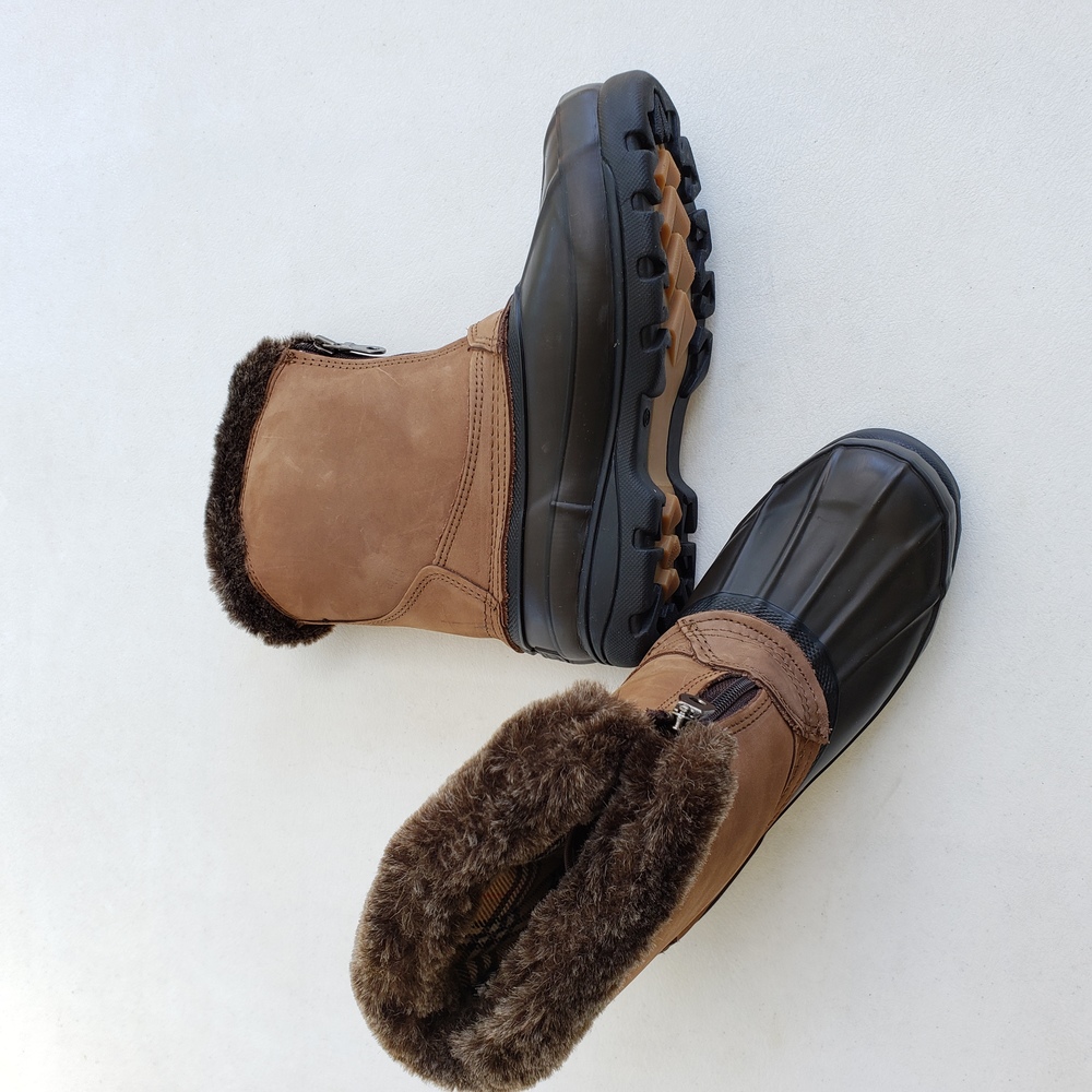 Bass Women's Winter Snow Boots Size 6M